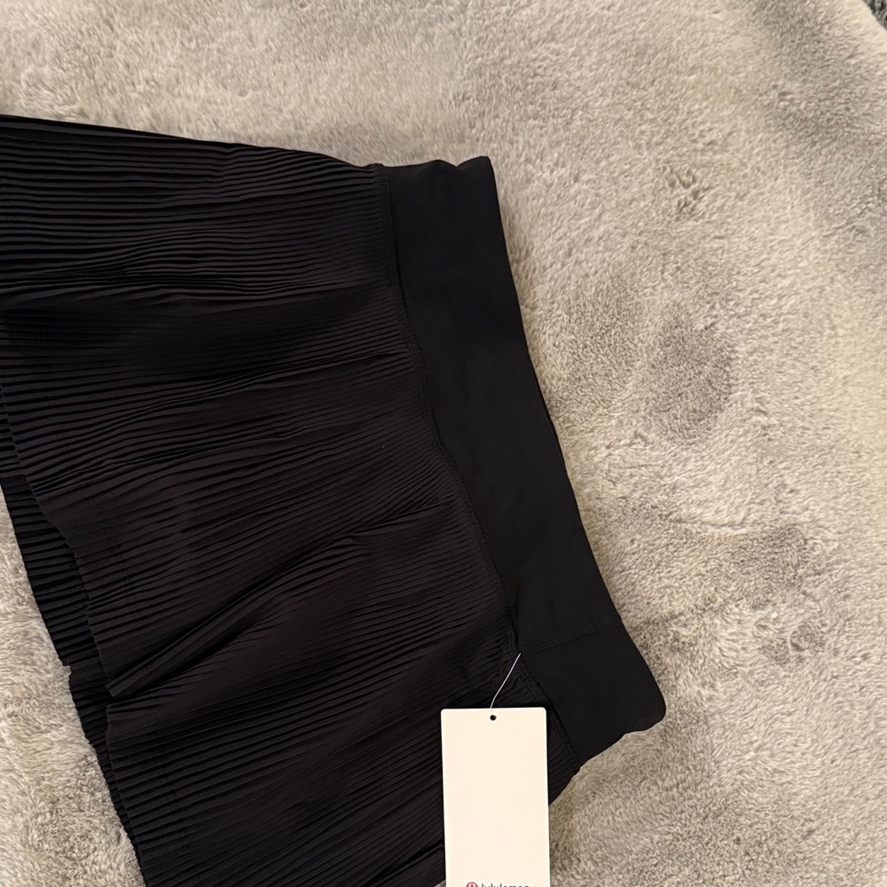 lululemon Black Pleat to Street Skirt